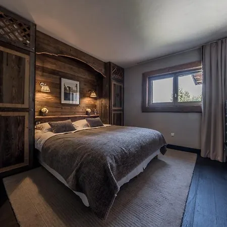 Chalet Artic - 5 Bedrooms - Bed&Breakfast - Courchevel 1550 בקתה קורשבל