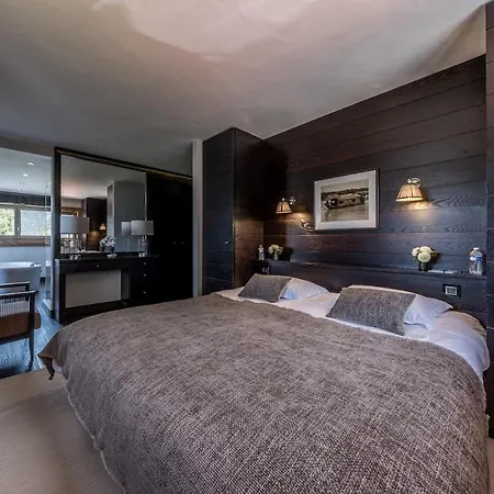 Chalet Artic - 5 Bedrooms - Bed&Breakfast - Courchevel 1550 בקתה קורשבל